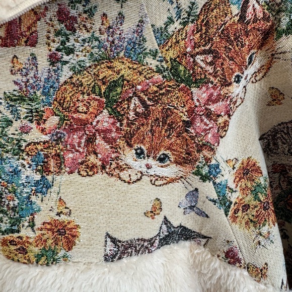 Cider Kitten Tapestry print fleece pullover size medium - Picture 3 of 8